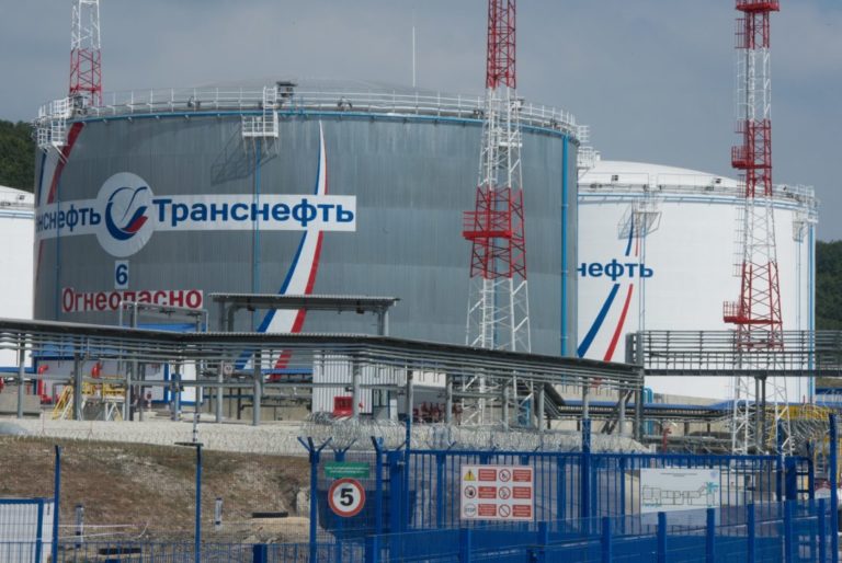 Η Ρωσία γίνεται ο κύριος προμηθευτής πετρελαίου της Κίνας