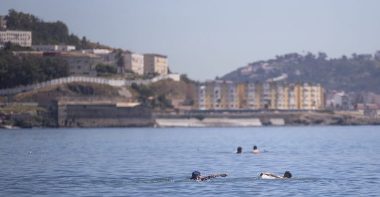 Ικανοποίηση για την προστασία του ΝΑΤΟ στις “εξαιρούμενες” ισπανικές πόλεις του Μαρόκου Θέουτα και Μελίγια