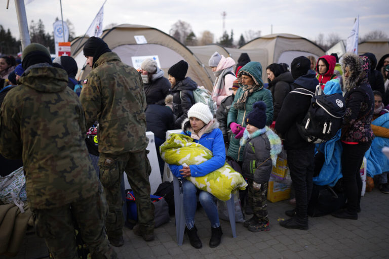 Ουκρανία: Πάνω από 7 εκατ. συνοριακές διελεύσεις από την έναρξη του πολέμου