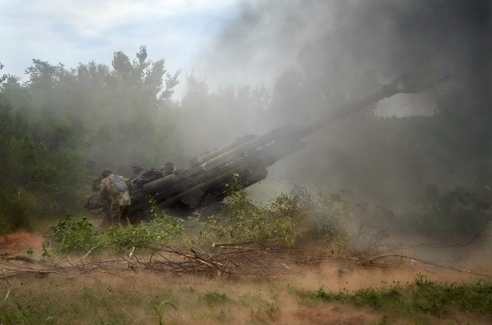 Ουκρανία: Στα όρια της Λισιτσάνσκ οι ρωσικές δυνάμεις εισβολής μετά από 4 μήνες πολέμου