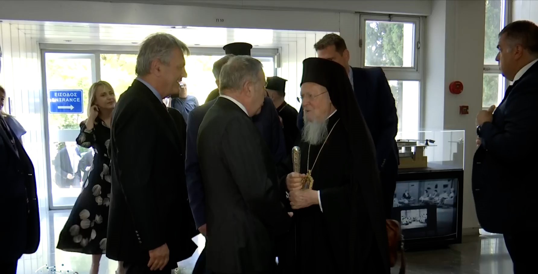 Επίσκεψη του Οικουμενικού Πατριάρχη στην ΕΡΤ (video)