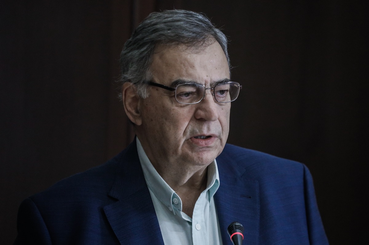 Ν. Χριστοδουλάκης στο Πρώτο: Με το παραμικρό αεράκι, αλλάζουμε τον καπετάνιο και τον ρίχνουμε στη θάλασσα;- Πρακτικές που δεν αρμόζουν στο ΠΑΣΟΚ (audio)