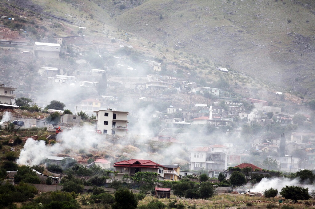 Πυροσβεστικό αεροσκάφος από την Ελλάδα έφτασε στην Αλβανία για παροχή βοήθειας στην κατάσβεση πυρκαγιών