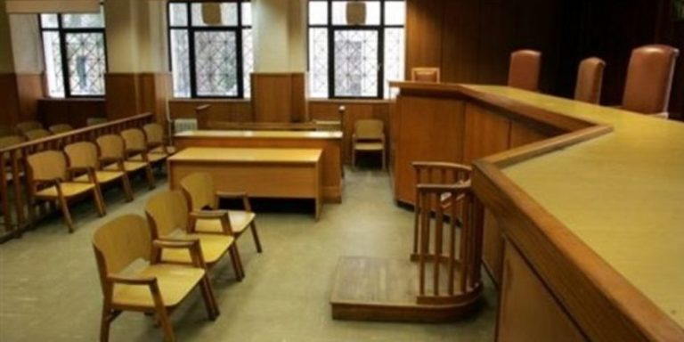 Βόλος: Την Δευτέρα η δίκη του ιερέα που κατηγορείται ότι ξυλοκόπησε την πρεσβυτέρα