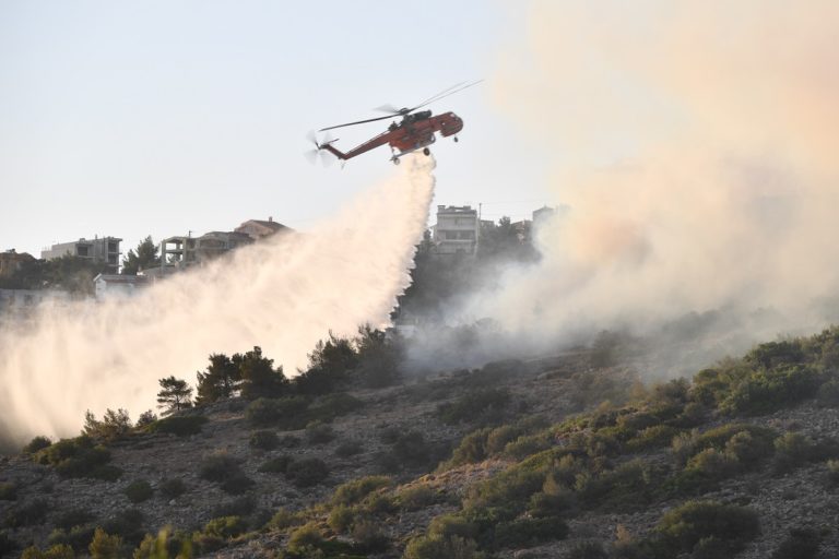 Γλυφάδα-Βούλα-Βάρη: Αυτοψία στα καμένα, εικόνες από Drone – Τα «γιατί» που ζητούν απαντήσεις