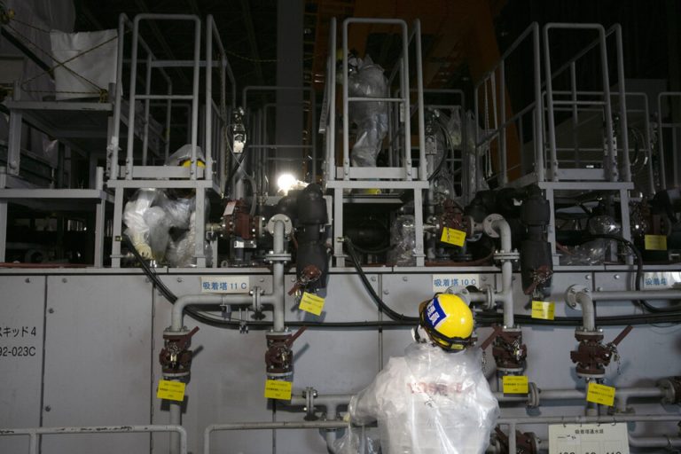 Ιαπωνία: Επανενεργοποιείται πυρηνικός αντιδραστήρας, παρόμοιος με εκείνους της Φουκουσίμα