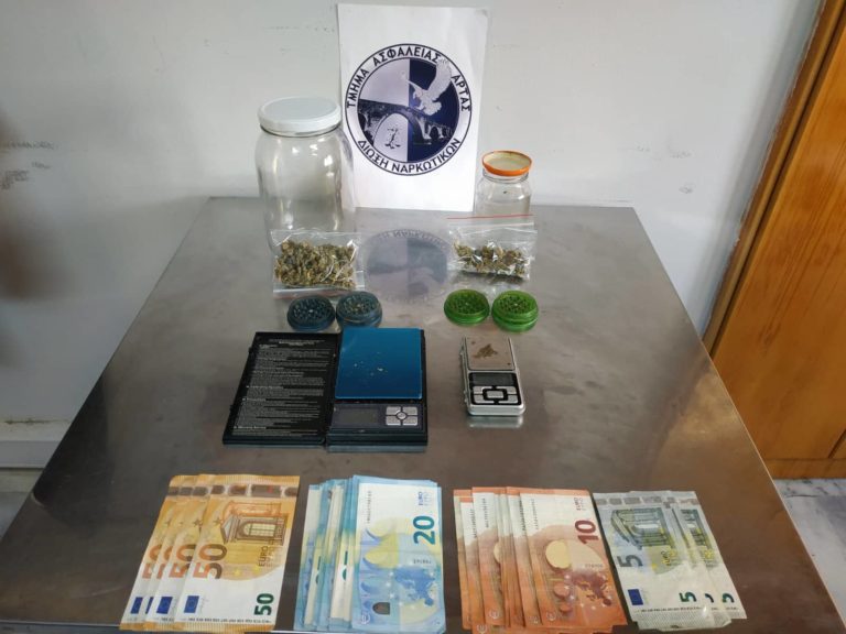 Συλλήψεις για ναρκωτικά σε Άρτα και Γιάννινα