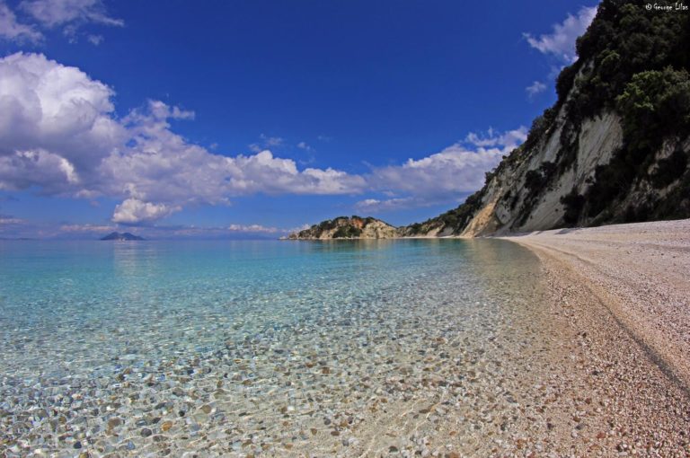 The Guardian: Οι 9 παραλίες – «στολίδια» της Ελλάδας σύμφωνα με τους αναγνώστες (φωτογραφίες)