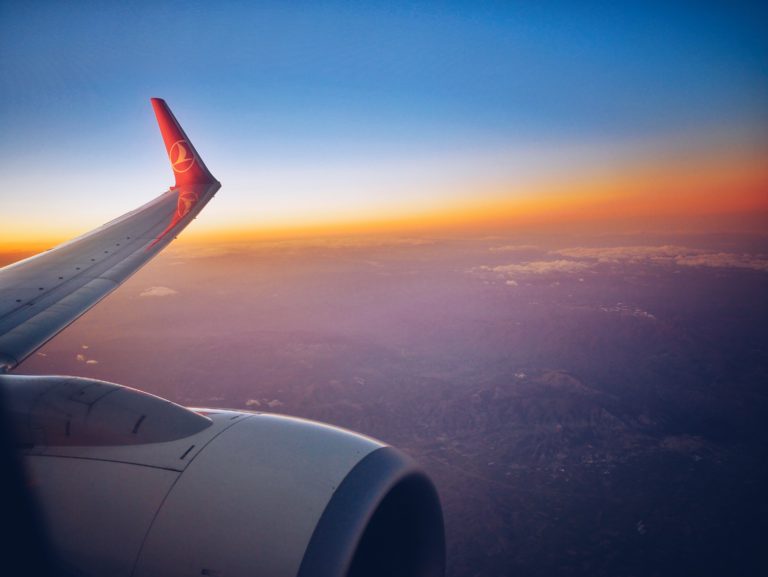 “Türk Havayollari” αντί “Turkish Airlines” – Ο Ερντογάν μετονομάζει και τον εθνικό αερομεταφορέα της Τουρκίας