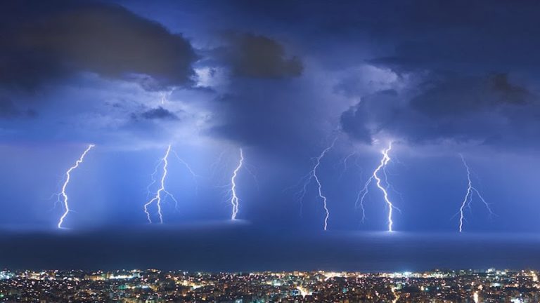 Καιρός: Προσοχή το Σάββατο, έρχονται θυελλώδεις νοτιάδες και καταιγίδες – Αναλυτική πρόγνωση ΕΡΤ με τον Σάκη Αρναούτογλου