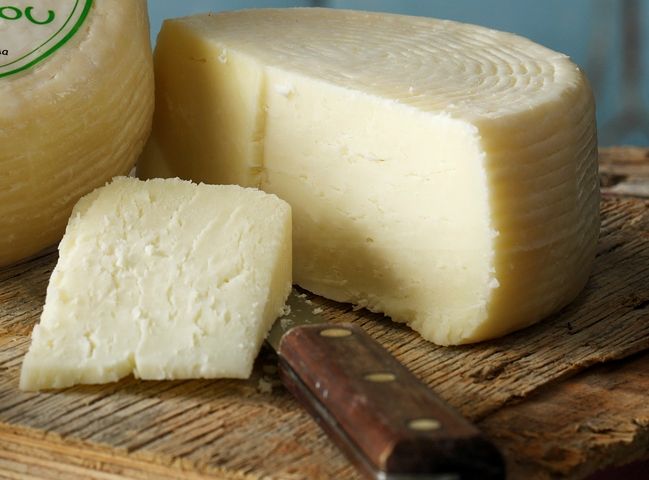 Κατατέθηκε ο φάκελος για να γίνει ΠΟΠ το Μελίχλωρο τυρί της Λήμνου