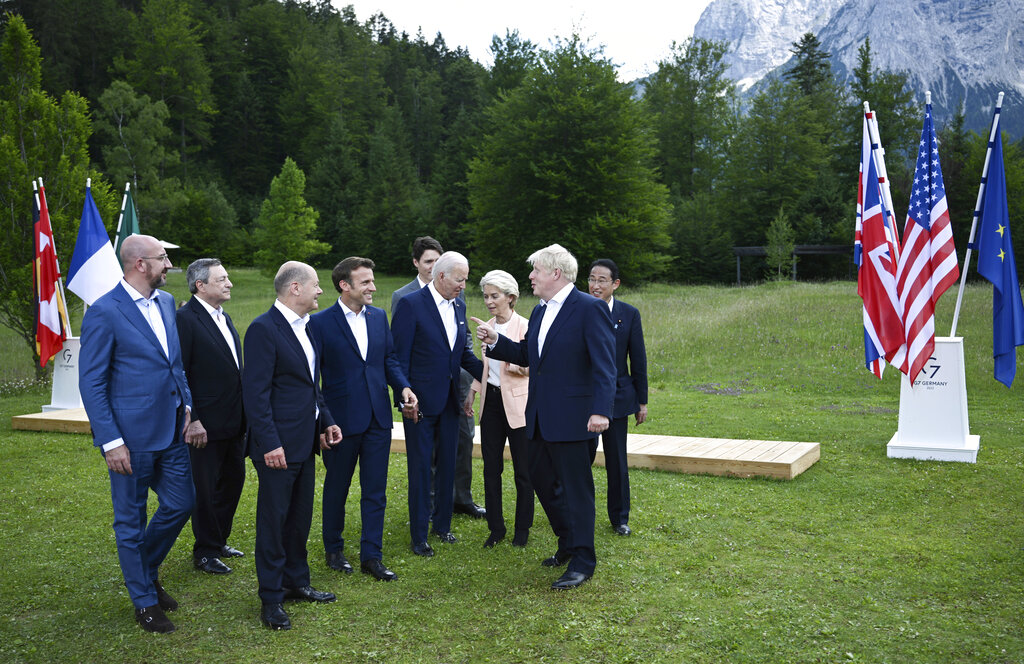 G7: Στήριξη σε Ουκρανία, πίεση σε Ρωσία με κυρώσεις και σχέδιο 600 δισ. δολαρίων – Τι αποφασίστηκε στη Σύνοδο