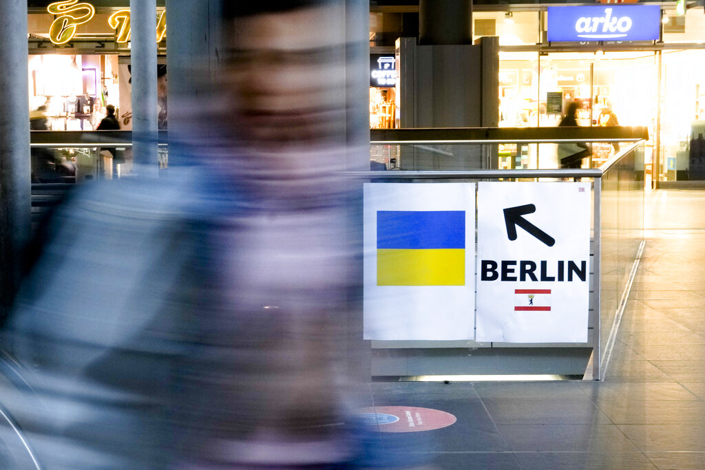 Πρέσβης της Ουκρανίας στο Βερολίνο: Πολλοί Ουκρανοί πρόσφυγες δεν αισθάνονται ευπρόσδεκτοι στη Γερμανία