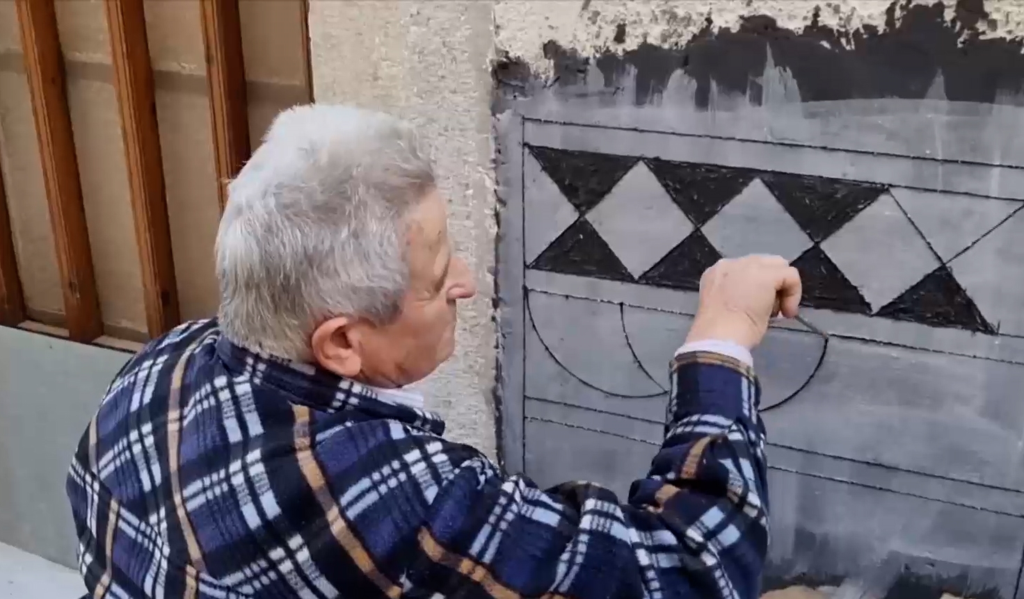 Πυργί: Οι τελευταίοι δημιουργοί των περίφημων ξυστών της Χίου (video)