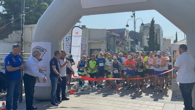 Λάρισα : Έτρεξαν για τα παιδιά με χρόνια νοσήματα