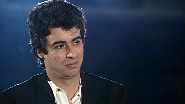 ΕΡΤ Αρχείο: Ο Νίκος Τριανταφυλλίδης, το ροκ εν ρολ και ο ελληνικός κινηματογράφος (video)