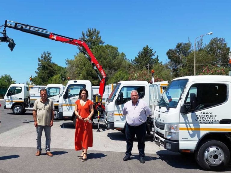 Πέντε νέα οχήματα καθαριότητας στο Δήμο Κεντρικής Κέρκυρας
