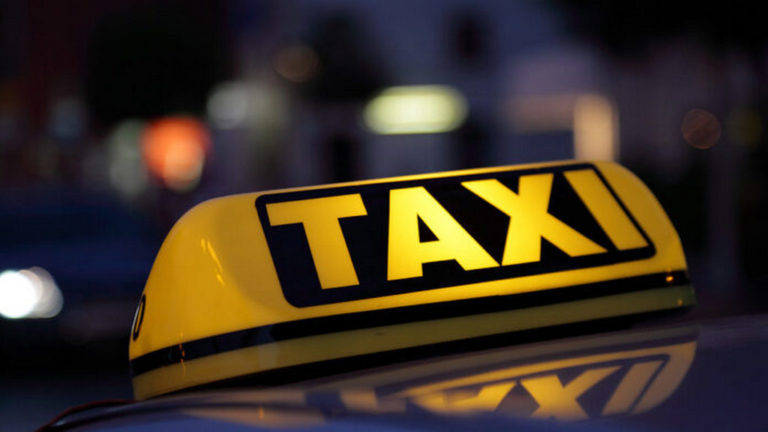 Σε 42 ανέρχονται οι άδειες για πολυθέσια ταξί στη Δωδεκάνησο