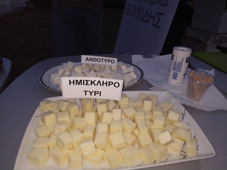 Σε μποίκοτάζ γαλακτοκομικών και τυροκομικών προϊόντων καλεί το Ινστιτούτο Καταναλωτών Ελλάδος