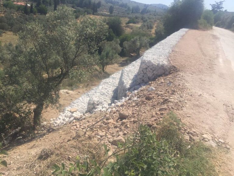 Σε εξέλιξη αντιπλημμυρικό έργο στα Αθίκια Κορινθίας