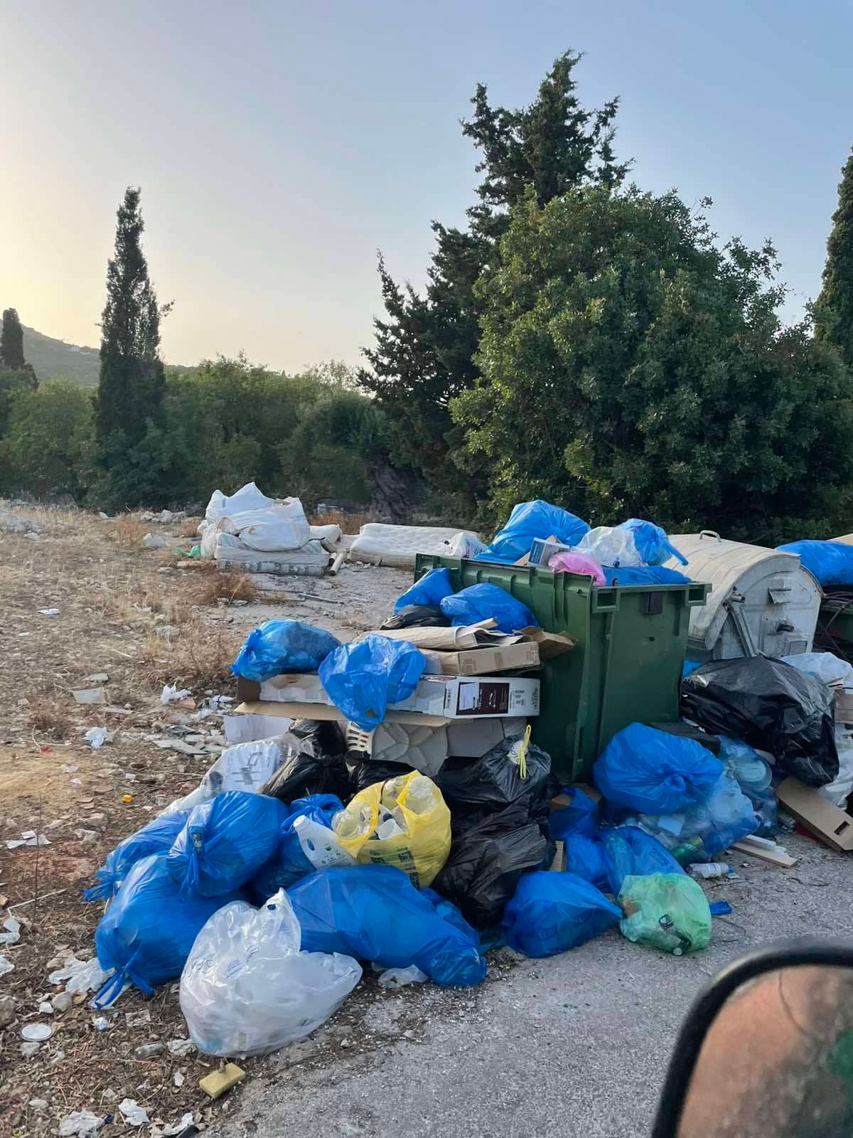 Ζάκυνθος: Από σκουπίδια ξεκίνησε η φωτιά στον Αγ. Νικόλα Βολιμών