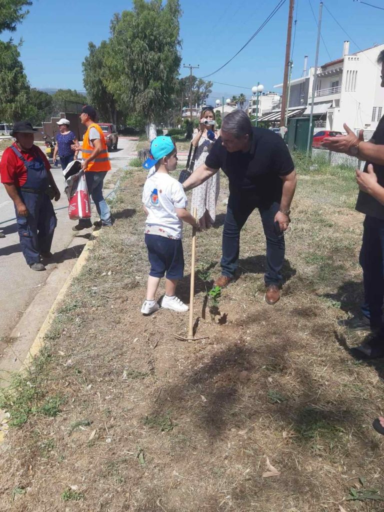Δενδροφύτευση στο πάρκο κυκλοφοριακής αγωγής της Νέας Κίου Αργολίδας