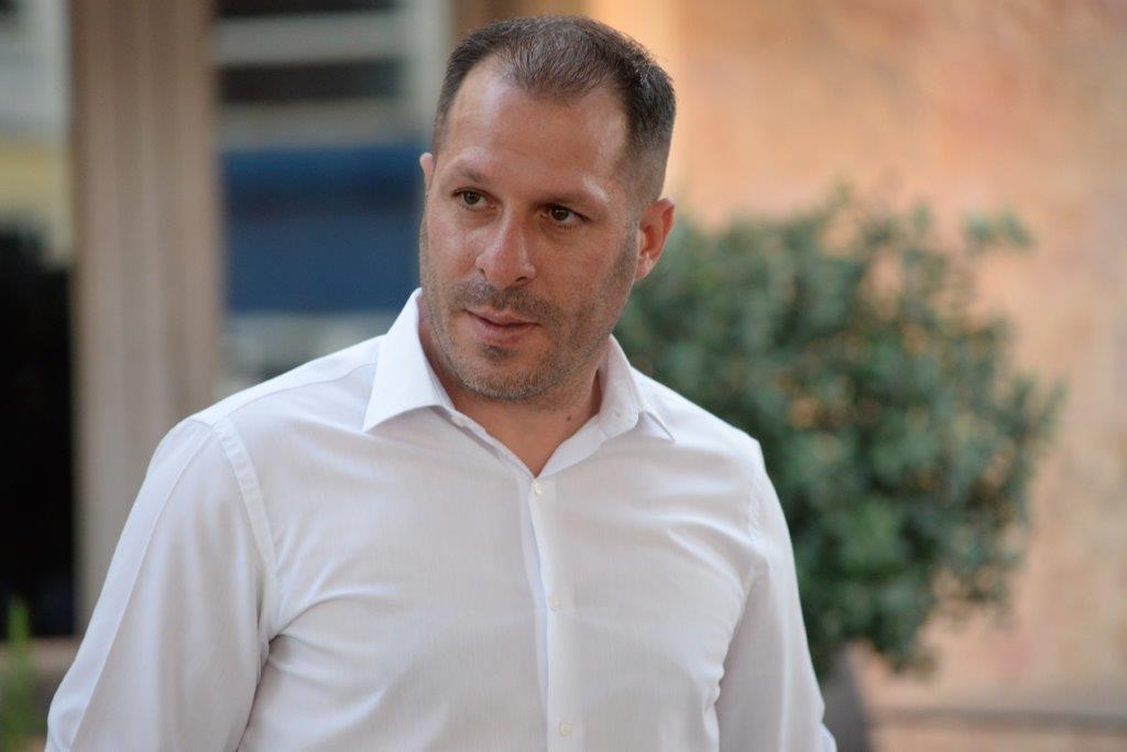 Κέρκυρα: Βολές Χαρίτου κατά της Ρ. Κράτσα για τα δημόσια έργα