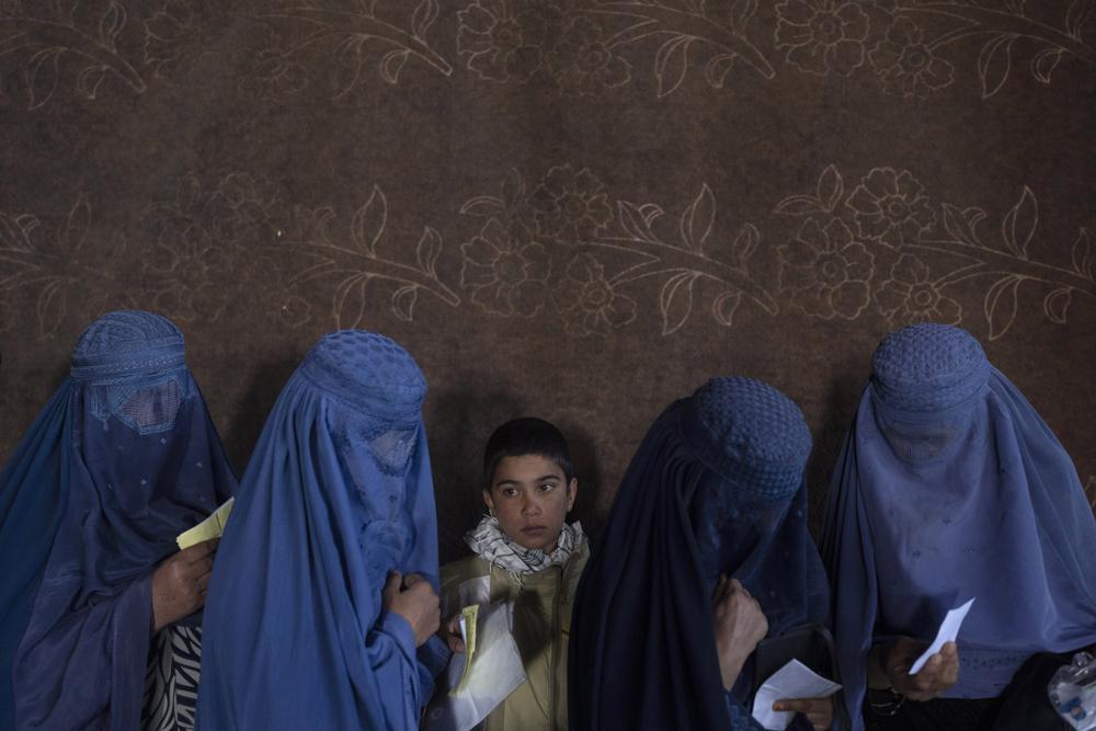 Διεθνής Αμνηστία: Καταγγέλλει τις κακοποιήσεις γυναικών από τους Ταλιμπάν στο Αφγανιστάν
