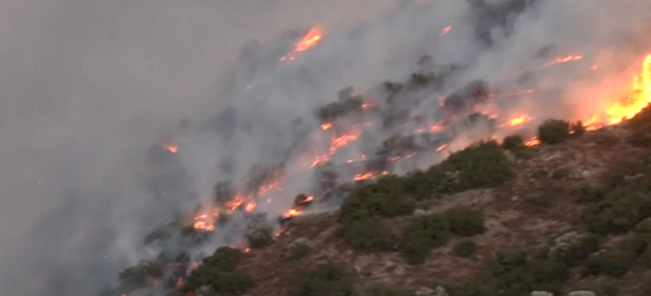 Υπό έλεγχο το νέο πύρινο μέτωπο στην Αγ. Γαλήνη στο Ρέθυμνο