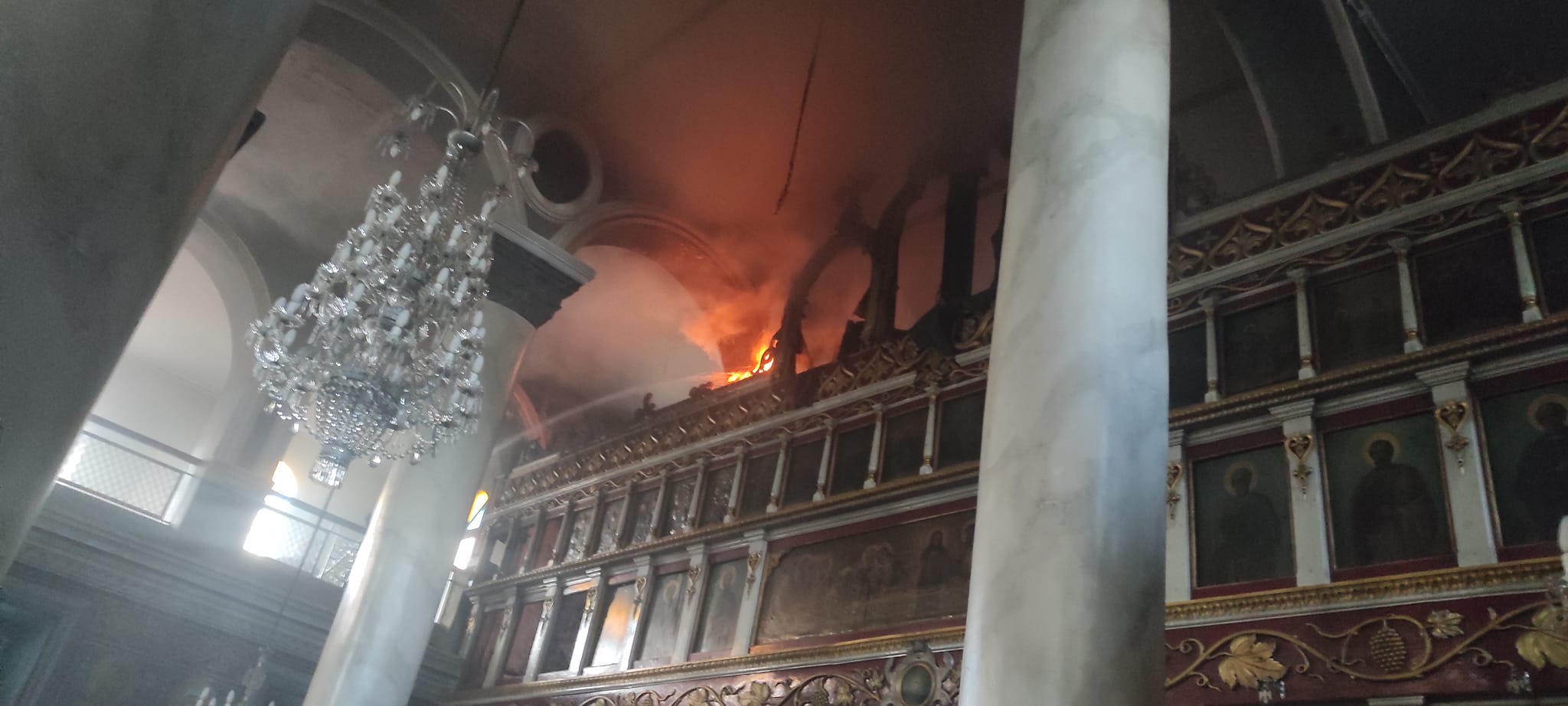 Νιγρίτα: Θλίψη για τις καταστροφές από πυρκαγιά στον Ιερό Ναό του Αγίου Αθανασίου