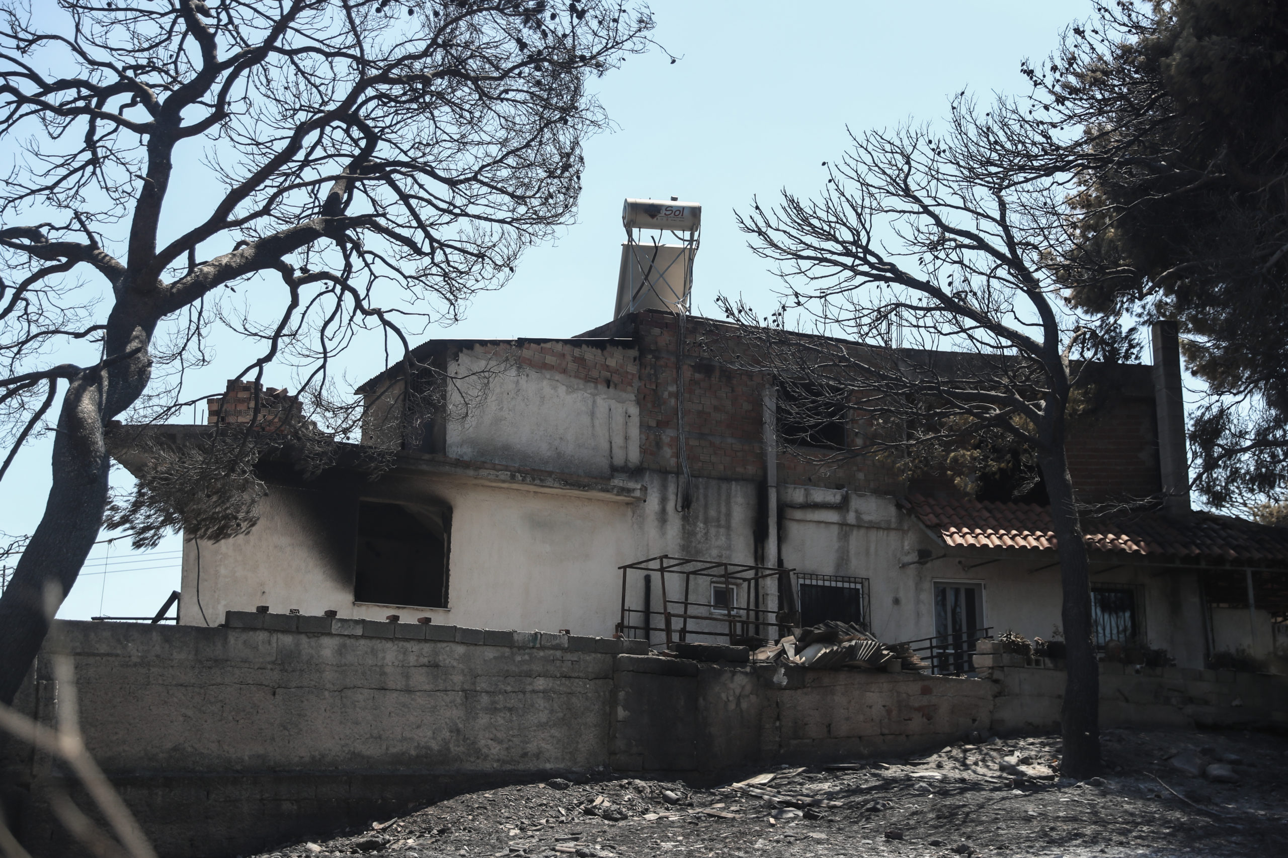Πυρκαγιές: Το Ίδρυμα Μείζονος Ελληνισμού στο πλευρό των πληττόμενων οικογενειών