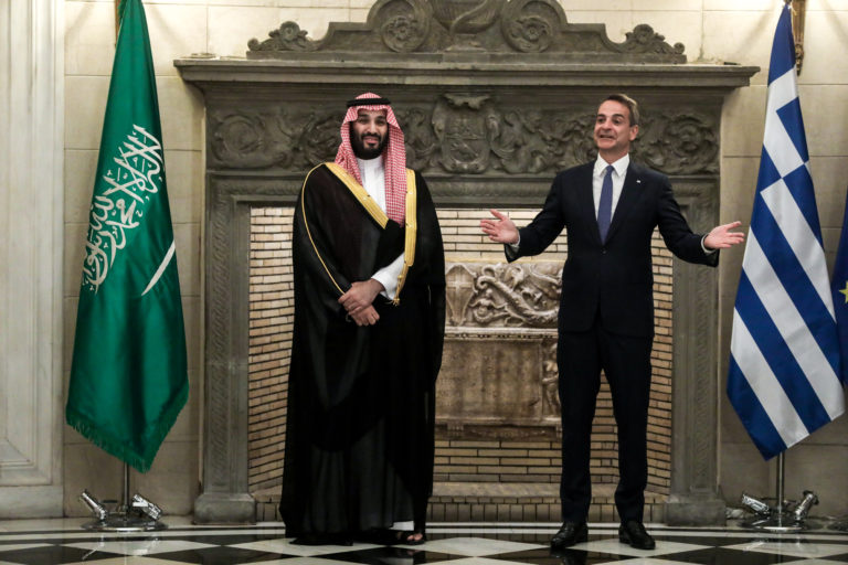 Στρατηγική συνεργασία Ελλάδας – Σαουδικής Αραβίας: Οι συμφωνίες και τα οφέλη
