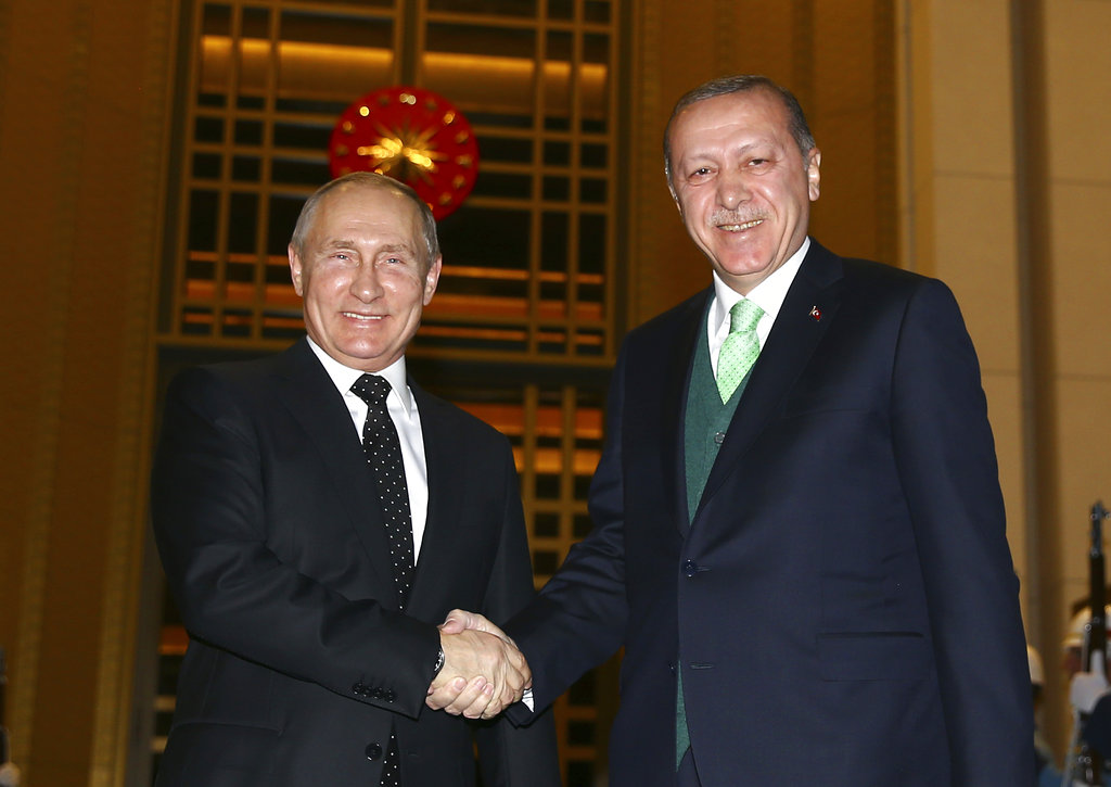 Συνάντηση Πούτιν – Ερντογάν στο Σότσι: Πιθανή κοινή πρωτοβουλία για το ενεργειακό