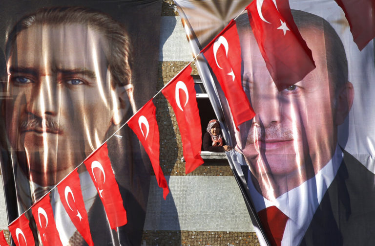 Γ. Φίλης: H Τουρκία δεν εξυπηρετεί πλέον τα συμφέροντα της Αμερικής – Οι Τούρκοι κάνουν εκπαίδευση εθνικισμού στην κοινή γνώμη (video)