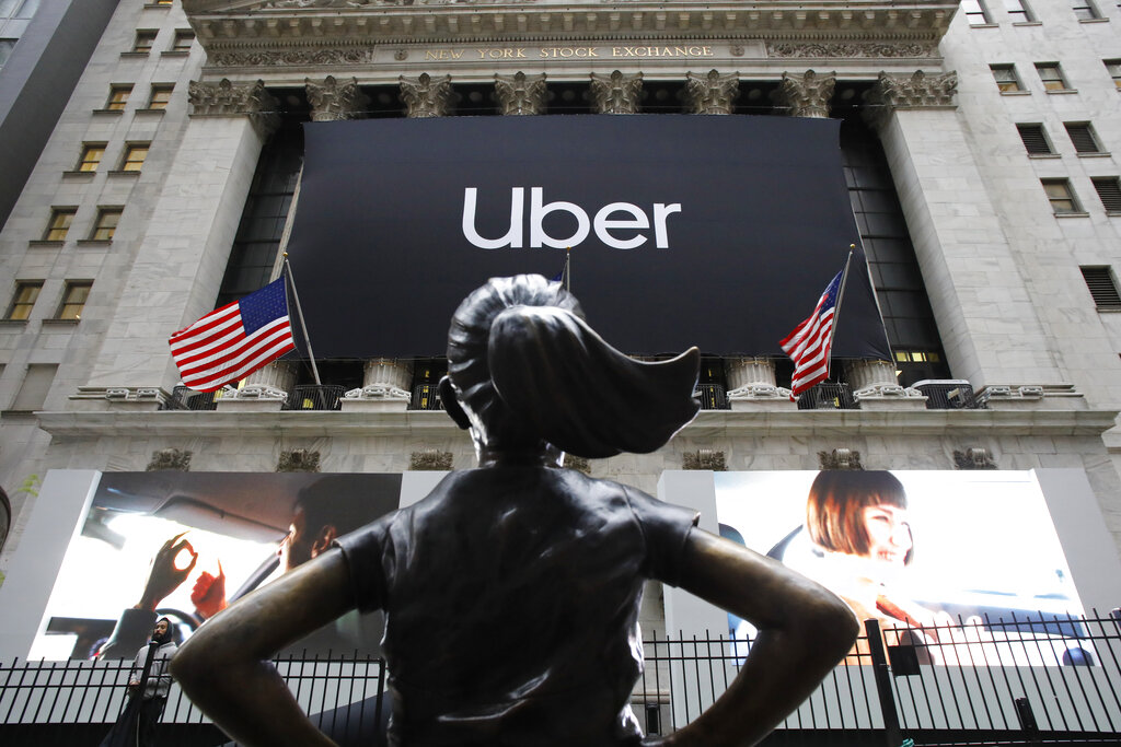 Uber: Σάλος για τις βίαιες μεθόδους, τις δωροδοκίες και τους εκβιασμούς