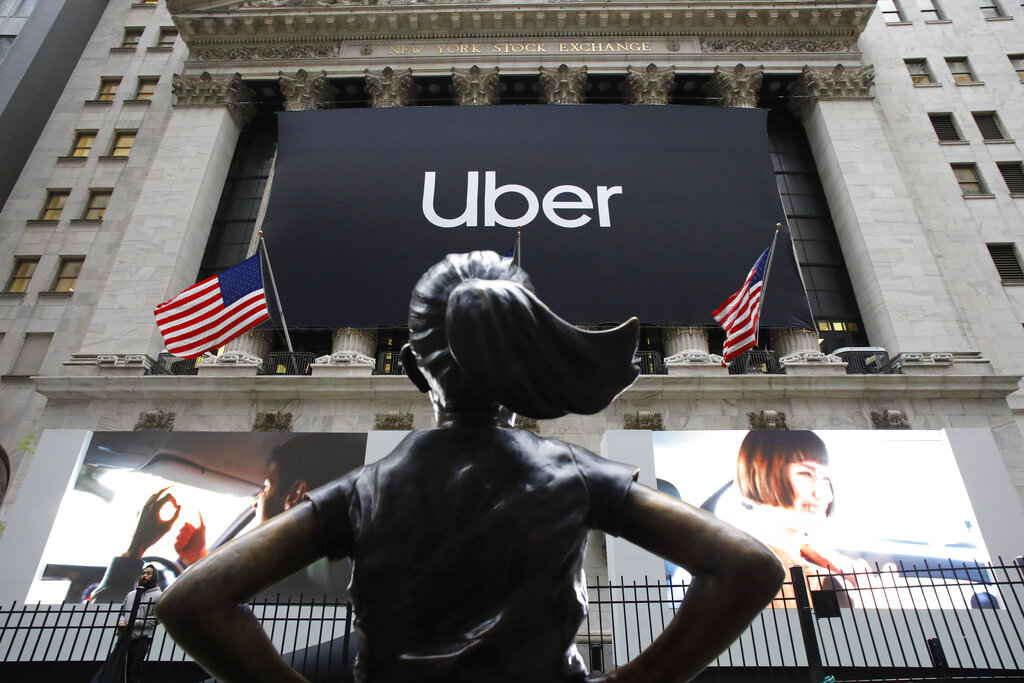 Uber: Σάλος για τις βίαιες μεθόδους, τις δωροδοκίες και τους εκβιασμούς
