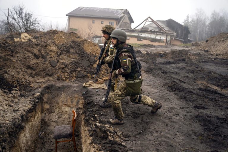 Βρετανία: Η αντεπίθεση των ουκρανικών δυνάμεων στην Χερσώνα εντείνεται