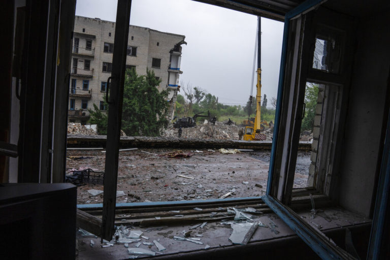 «Αντεπίθεση» των ουκρανικών δυνάμεων στη Χερσώνα μετά το ρωσικό κύμα βομβαρδισμών