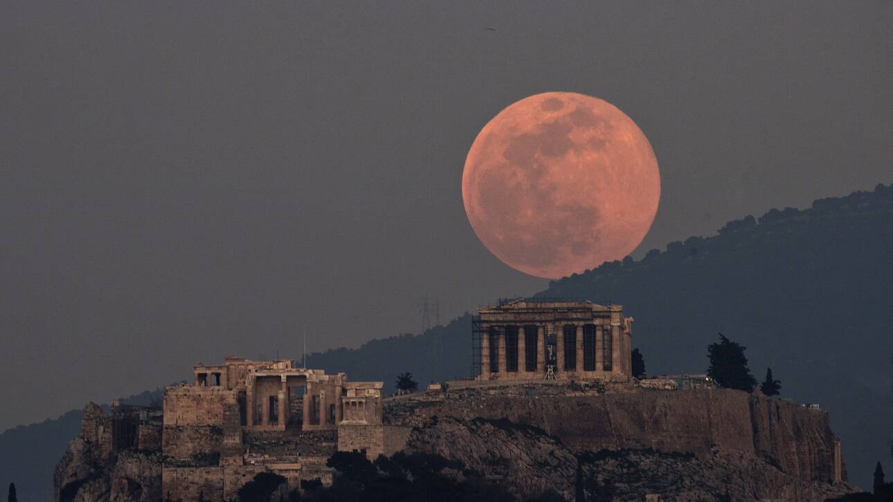 Δύο ψηφιακά παιχνίδια προσκαλούν μικρούς και μεγάλους να ανακαλύψουν δημιουργικά τη ζωφόρο του Παρθενώνα