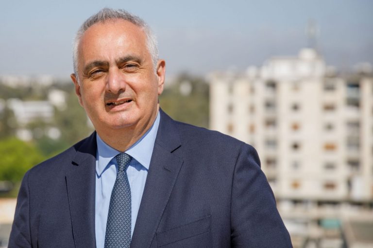 Α. Δημητριάδης στο Πρώτο: Αν χαθεί το Βαρώσι θα σβήσει ο φάρος της λύσης- Ποτέ δεν ήμουν κομματικοποιημένος (audio)