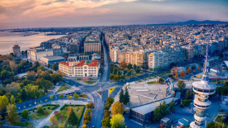 Θεσσαλονίκη: Ξεκινά η διαμόρφωση 20 υπαίθριων δημοτικών πάρκινγκ– Δωρεάν η στάθμευση για τους πολίτες