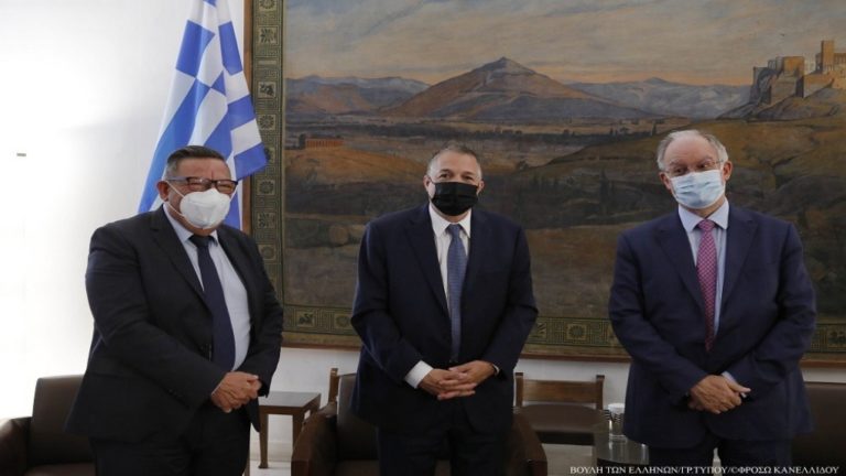 Ενημερωτική συνάντησης της Πα.Δ.Ε.Ε. με τον πρόεδρο της ελληνικής Βουλής
