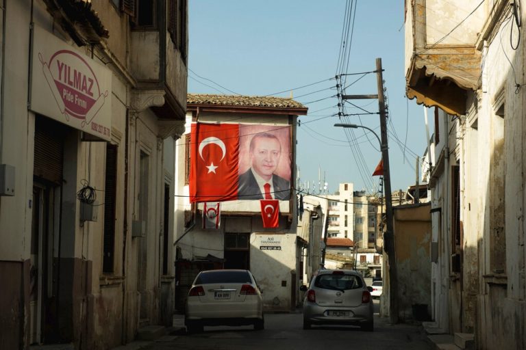 Π. Ευθυμιόπουλος: Παράνομο το ταξίδι Ερντογάν στα Κατεχόμενα (video)