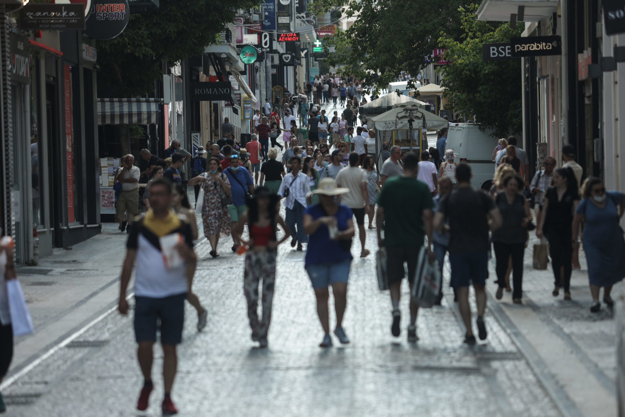 «Athens Shopping»: Νέα χρηστική πλατφόρμα που συστήνει τα καταστήματα της Αθήνας