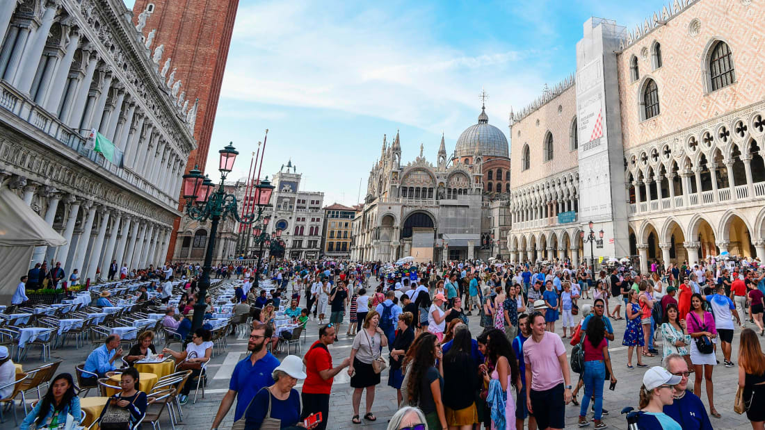 Γιατί η Βενετία υποχρεώνει κάθε τουρίστα σε τέλος εισόδου έως 10 ευρώ