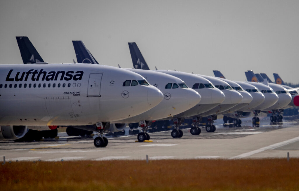 Γερμανία: Η Lufthansa ακυρώνει επιπλέον 2.000 πτήσεις αυτό το καλοκαίρι