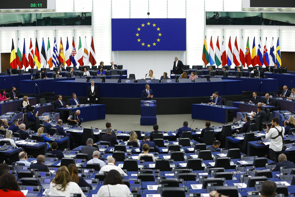 Ηχηρά γεωπολιτικά και οικονομικά μηνύματα Μητσοτάκη στο Ευρωκοινοβούλιο – «Οι διαφορές δεν λύνονται με νταηλίκια»