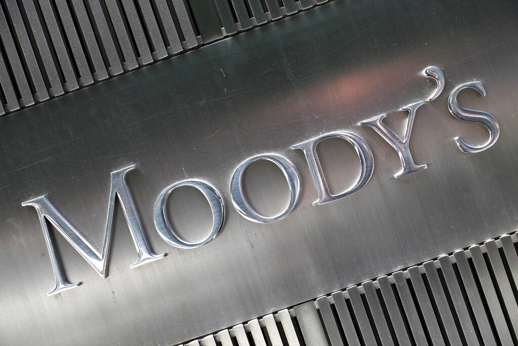 Moody’s: Αναβάθμισε έξι ελληνικές τράπεζες