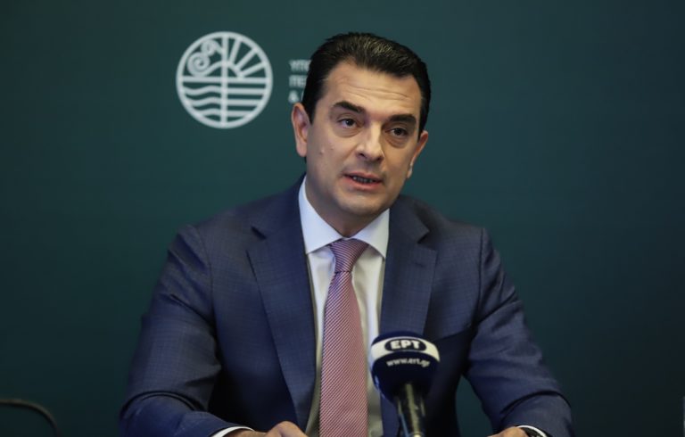 Live οι ανακοινώσεις για τις επιδοτήσεις του Οκτωβρίου
