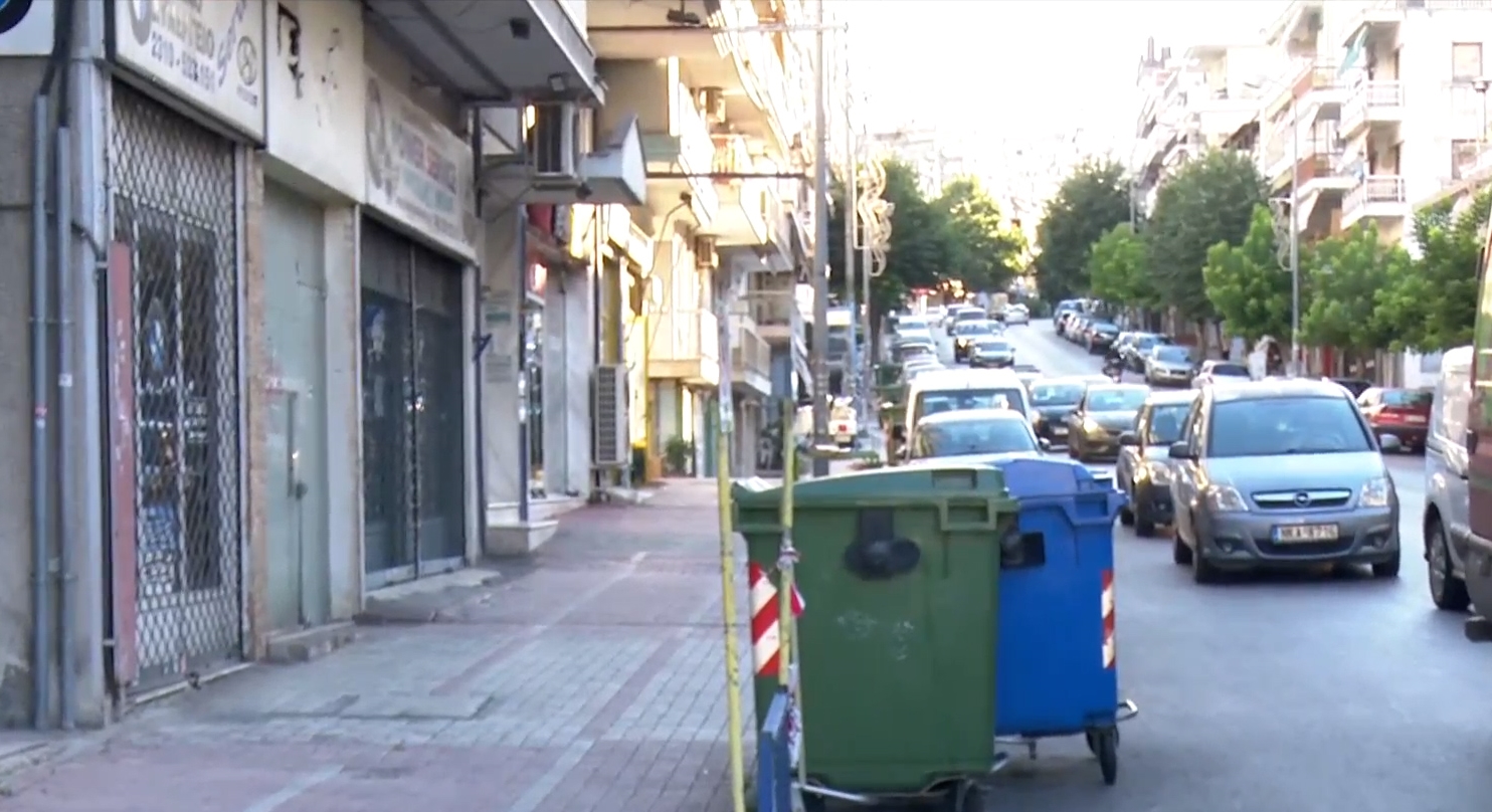Νεάπολη Θεσσαλονίκης: Πυροβόλησαν νεαρό στη μέση του δρόμου – Αυτόπτης μάρτυρας μιλά στην ΕΡΤ
